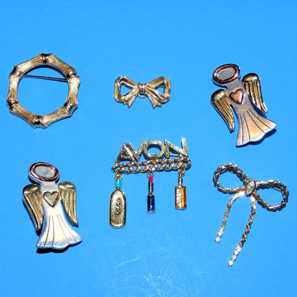 Vintage All Signed Avon Brooch Pin Lot Consultant Makeup Angel Bow Wreath